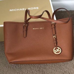 MK brown purse